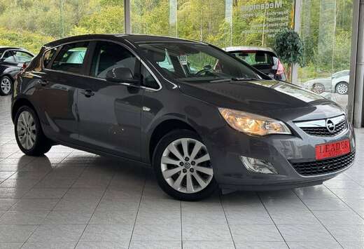 Opel 1.4 ESSENCE 95CV - GPS - AIRCO - CRUISE