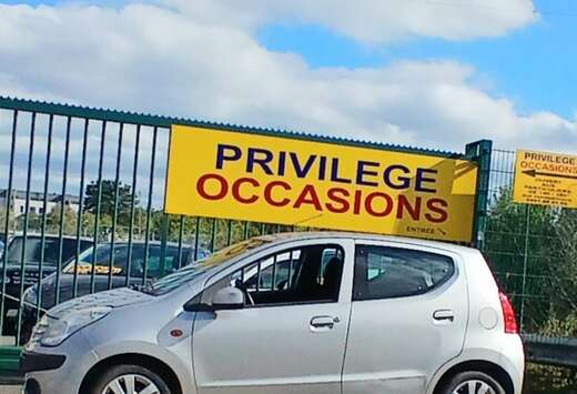 Nissan Pixo 1.0i Acenta+AIRCONDITIONNE J ALU ATT REM