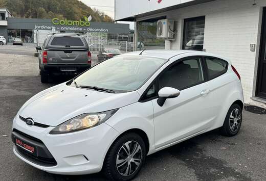 Ford Fiesta 1.3i Ambiente ÉTAT NEUVE