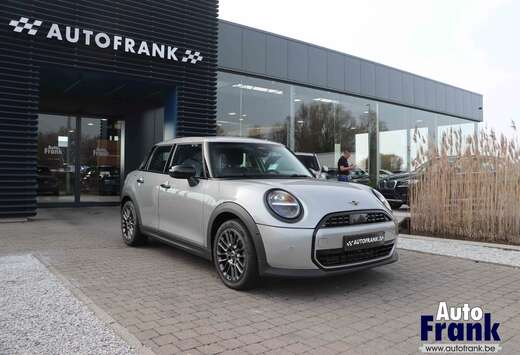 MINI 5D / ESSENTIAL / AUT / NAVI / CAM / PDC V+A / 17 ...