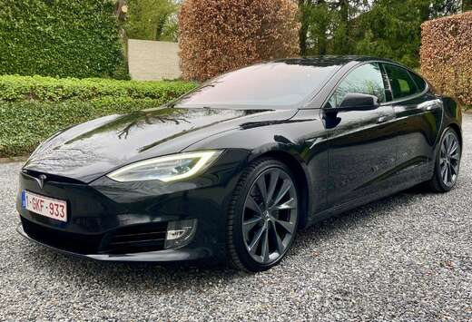 Tesla 386kw / 525 Cv