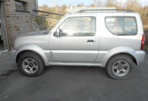 Suzuki Jimny 1.3i JLX