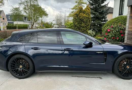 Porsche Panamera 4 E-Hybrid Sport Turismo