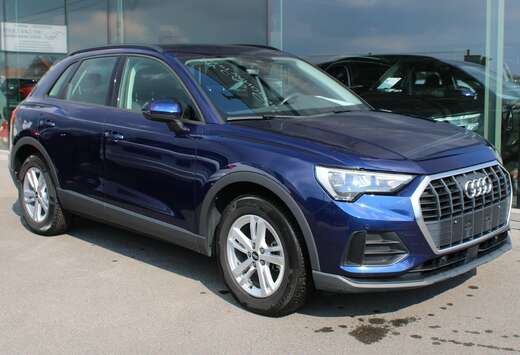 Audi 1.5TFSI AC-TREKHAAK-NAVI-ALU V-APP C-ALU V