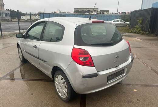 Renault 1.2i Authentique