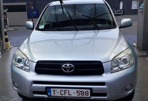 Toyota RAV4 2.0i VVT-i 16v VIP