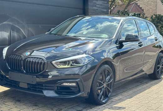 BMW 118iA - Sport - Carplay - HUD - Camera - Verw. St ...