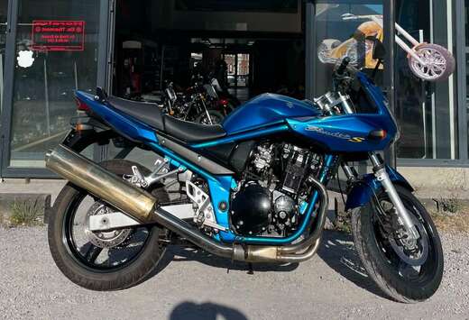 Suzuki S