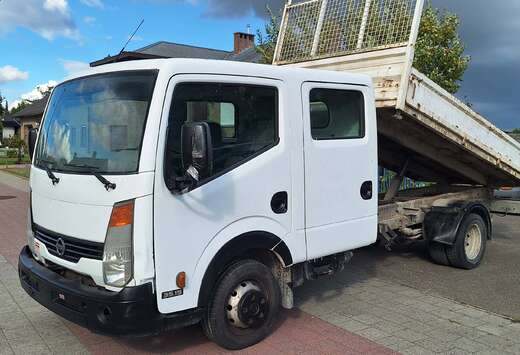 Nissan 3.0cc-3.500kg DOUBLE CABINE-BENNE BASCULANTE
