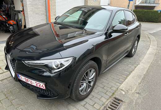 Alfa Romeo Stelvio 2.0 Turbo 16V AT8-Q4