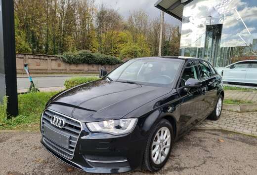 Audi Sportback 1.6 TDi Attraction *12 MOIS GARANTIE*