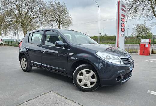 Dacia Sandero 1.4i Ambiance - Garantie 12 mois
