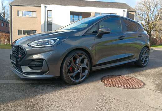 Ford Fiesta ST 1.5 EcoBoost Ultimate