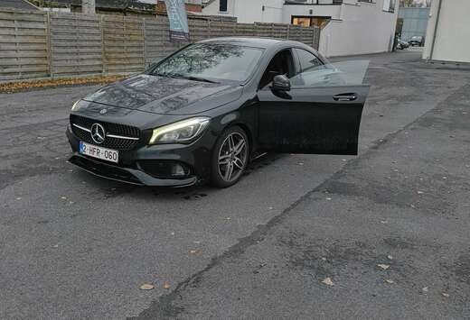 Mercedes-Benz CLA 180 7G-DCT