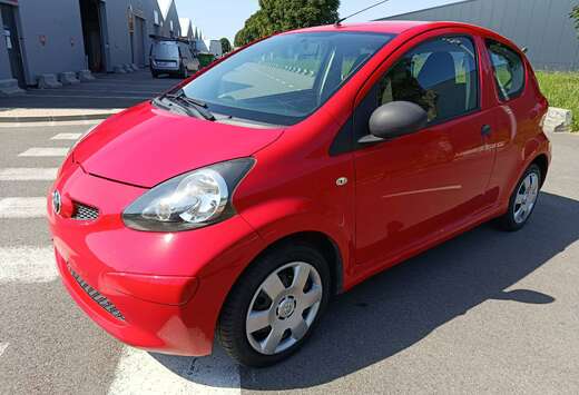 Toyota Aygo 1.0i VVT-i