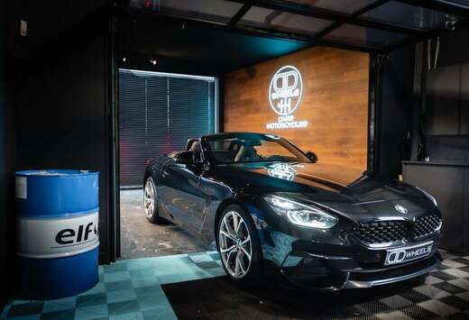 BMW Z4 2.0i / Belle Configuration  / M Pack