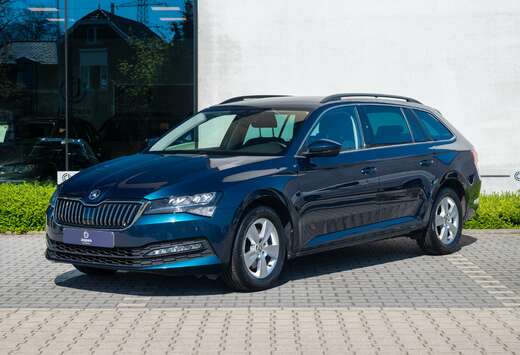 Skoda Superb Combi 1.5 TSI Clever DSG