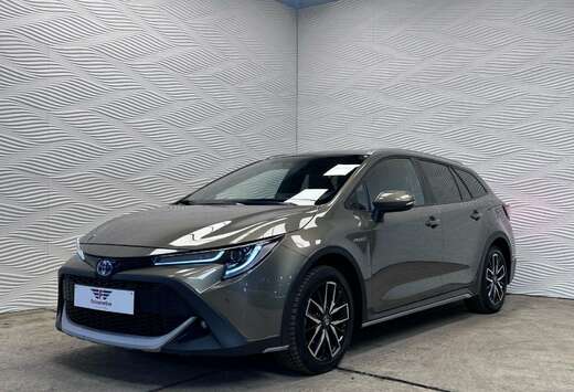 Toyota 1.8i Hybrid*AUT*NAVI*TREK*BREAK*LED*