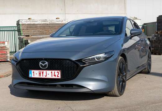 Mazda ** SOLD ** 3 Hatchback 2.0i e-Skyactiv-X Skydri ...