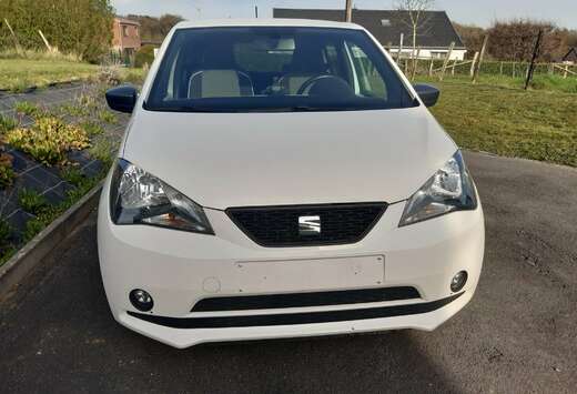 SEAT 1.0i Cosmopolitan