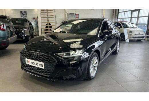 Audi A3 Sportback 30 TFSI Attraction & cuir