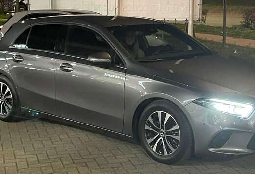 Mercedes-Benz A 180 d Business Line