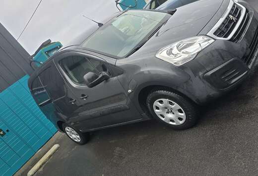 Peugeot 100 electrique 3 pl ctte 4500 km car-pass