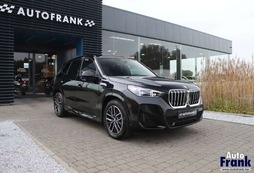 BMW 18I / M-SPORT / TREKHK / PANO / KEYLES / ACC / H& ...