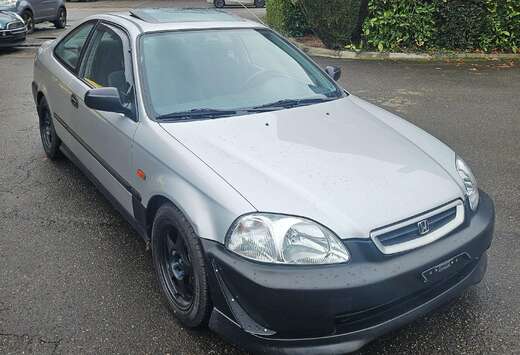 Honda COUPE 1.6i SR 125 CV