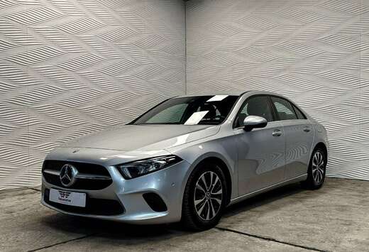 Mercedes-Benz d*AUT*NAVI*CAMERA*DAB*WIFI*