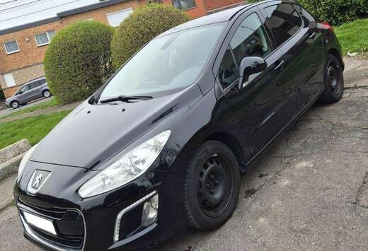 Peugeot 308 1.6 HDi Black