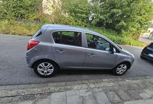 Opel 1.2i 141400km prêt à immatriculer