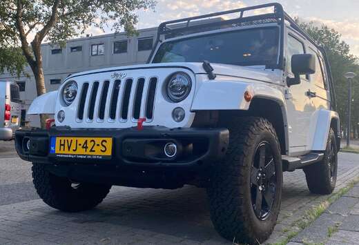 Jeep Wrangler Hard-Top 2.8 CRD Automatik Sahara