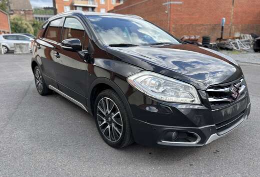 Suzuki 1.6i GL+ CVT//boite auto//cuir//camera// pano/ ...