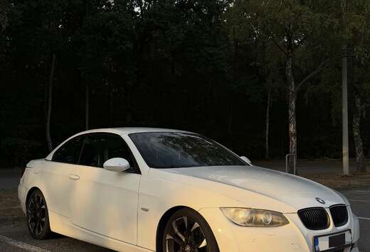 BMW BMW 320d Cabrio Automaat Diesel – 2009