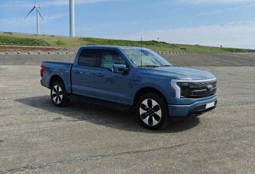 Ford Lightning PLATINUM Crew Cab EXTENDED RANGE 2023