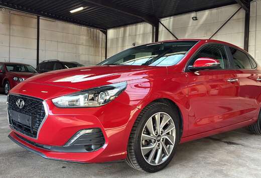 Hyundai  i30 Fastback 1.0 T-GDi