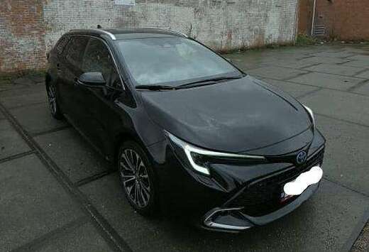 Toyota Corolla TS Hybrid 1.8 Dynamic e-CVT GPF Dynami ...