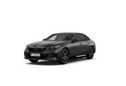 BMW xDrive 40 Berline | M Sport Pro | 360 Cam | B&W |