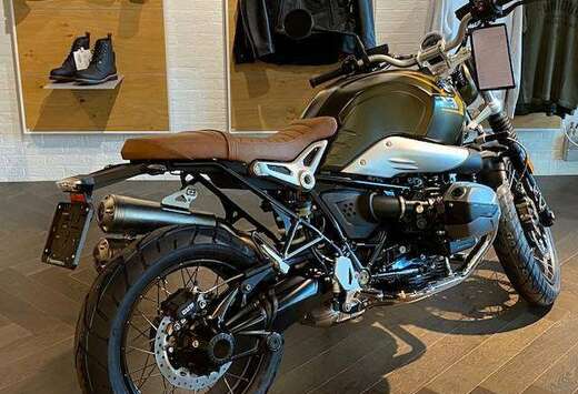 BMW scrambler