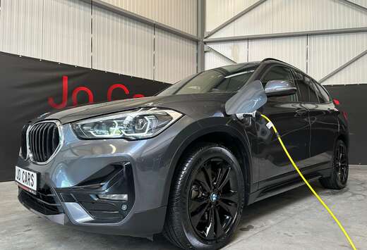 BMW 1.5iA xDrive25e/led/head up/grote navi/Pano/Full  ...