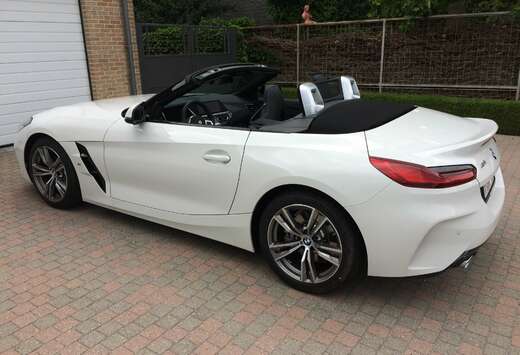 BMW Z4 2.0iAS sDrive20i       M-SPORT