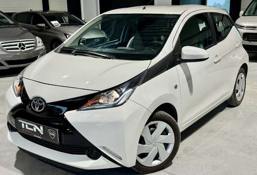 Toyota  1.0i VVT-i x-play - 43.000km 1er propriétai