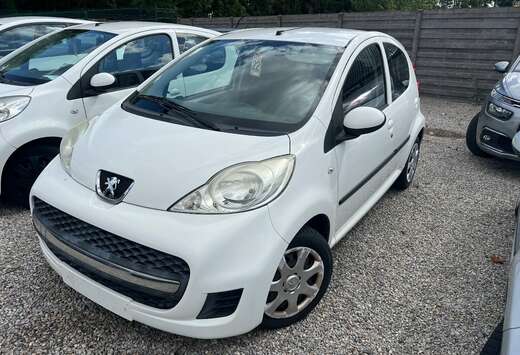 Peugeot - moteur Toyota