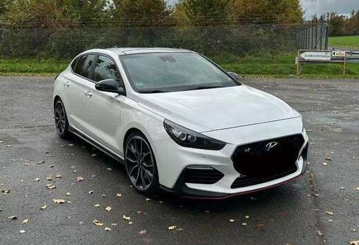 Hyundai i30N Performance Fastback