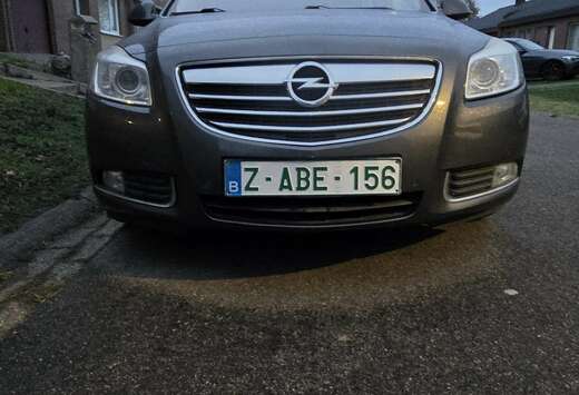 Opel 2.8 V6 Turbo Sports Tourer 4x4 Automatik Sport