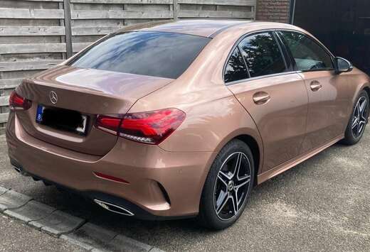 Mercedes-Benz A 180 AMG Line