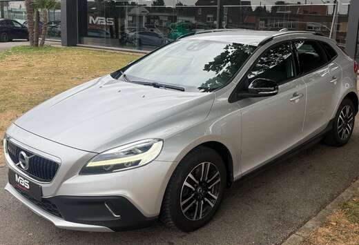Volvo * Cross Country 2.0* AUTO* NAVI* AUTO* XENON*