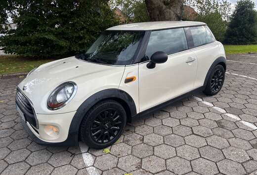MINI Zeer mooie mini One benzine in top staat met gar ...