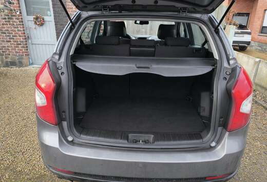 SsangYong 2.0 e-XGi200 2WD Crystal